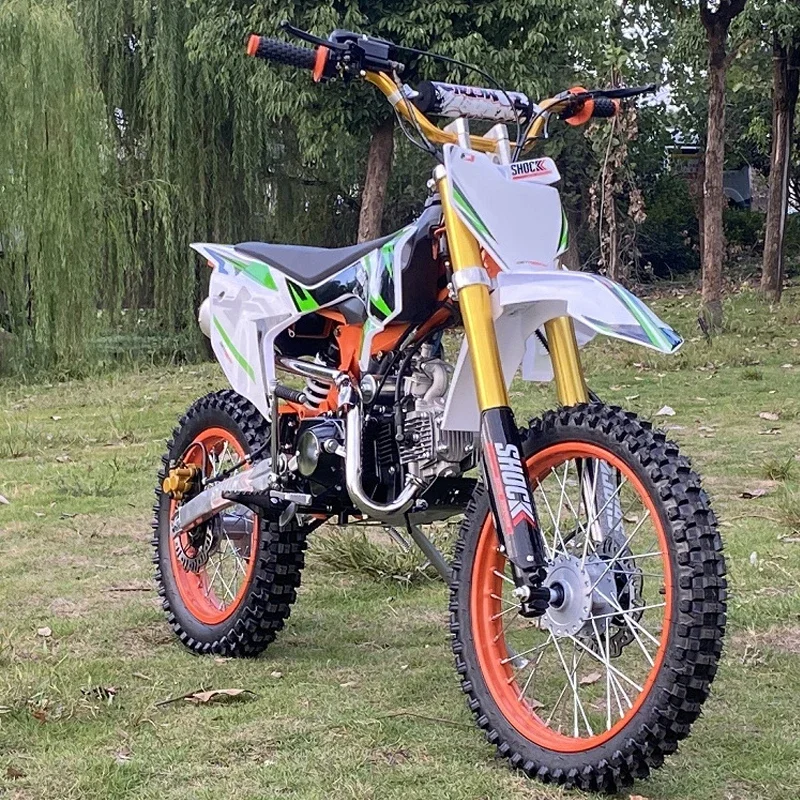 125cc motor terenowy 4-suwowy  – Bike Chain recenzja i cena